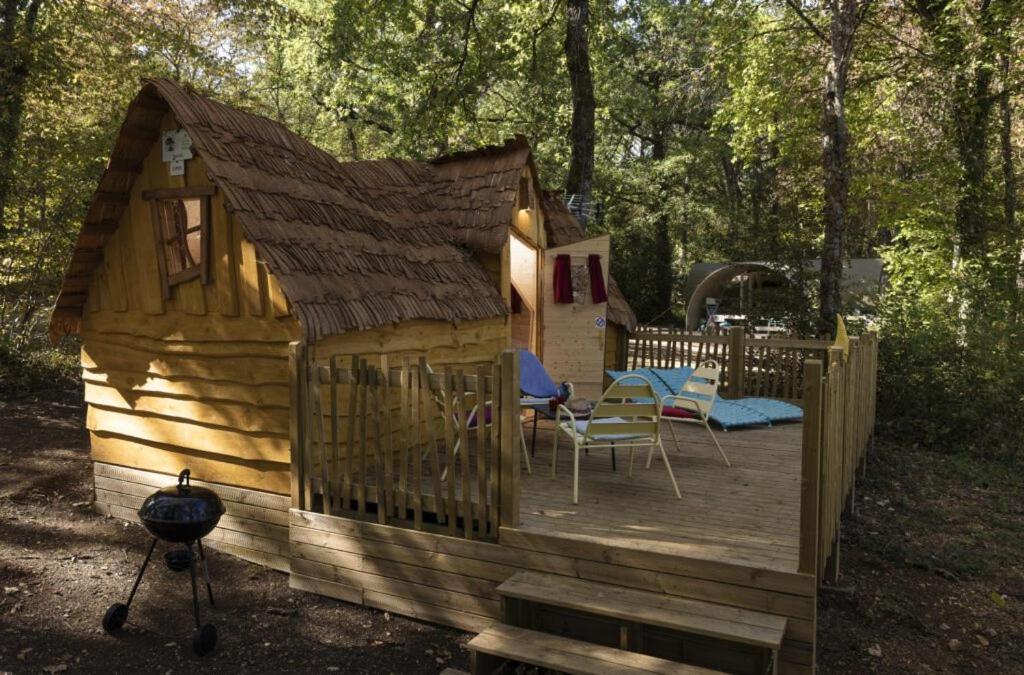 Camping Ushuaia Villages Au Bois Joli Andryes Esterno foto
