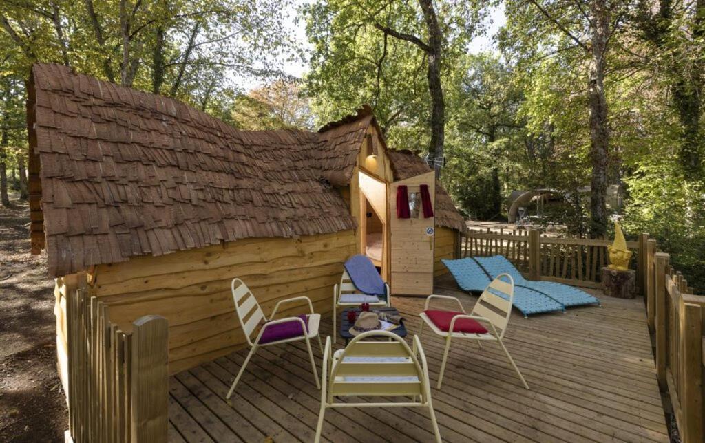 Camping Ushuaia Villages Au Bois Joli Andryes Esterno foto